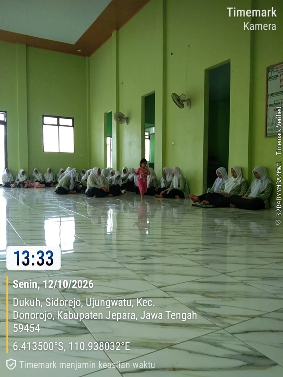PENGAJIAN RUTIN FATAYAT RW 02 DUKUH SIDOREJO UJUNGWATU