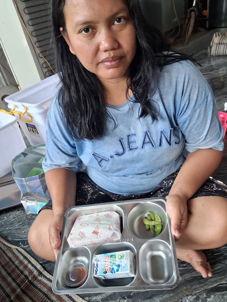 Mbg desa Langon post Melati 4 Pembagian mbg dengan sasaran bumil, busui , balita non PAUD