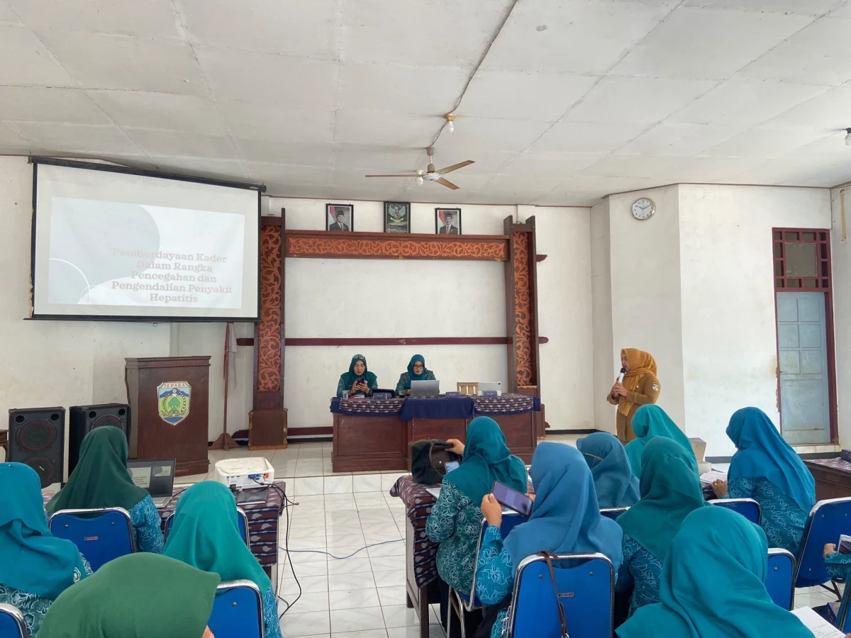 Sosialisasi POKJA 4 Desa Se-Kec Kembang Penyakit Kanker Perempuan: Kanker Leher Rahim dan Kanker Payudara