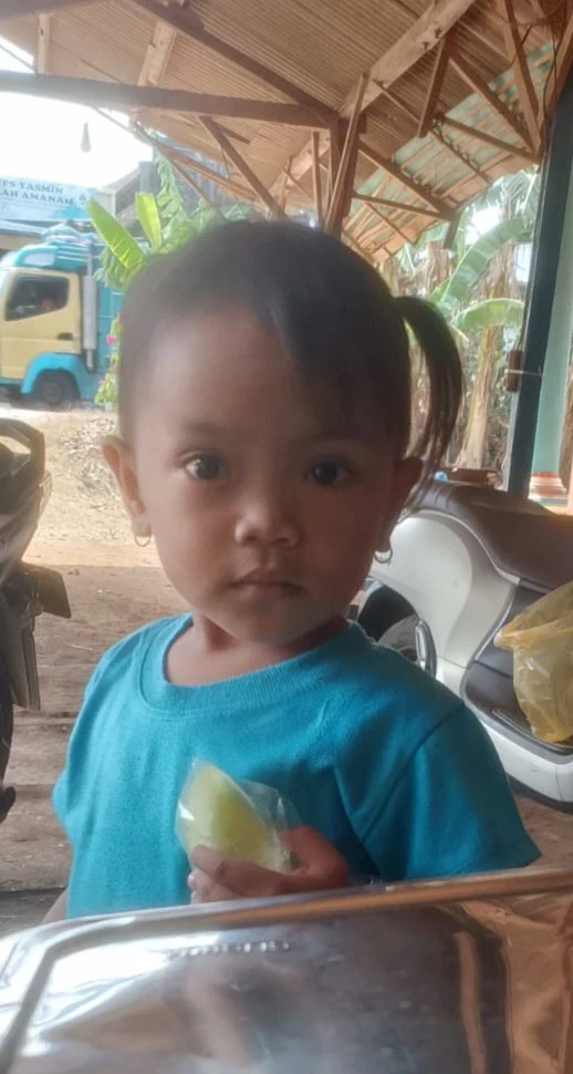 Cegah Stunting Sejak Dini, Posyandu Harapan 6 Karanggondang Salurkan Menu MBG Penuh Nutrisi