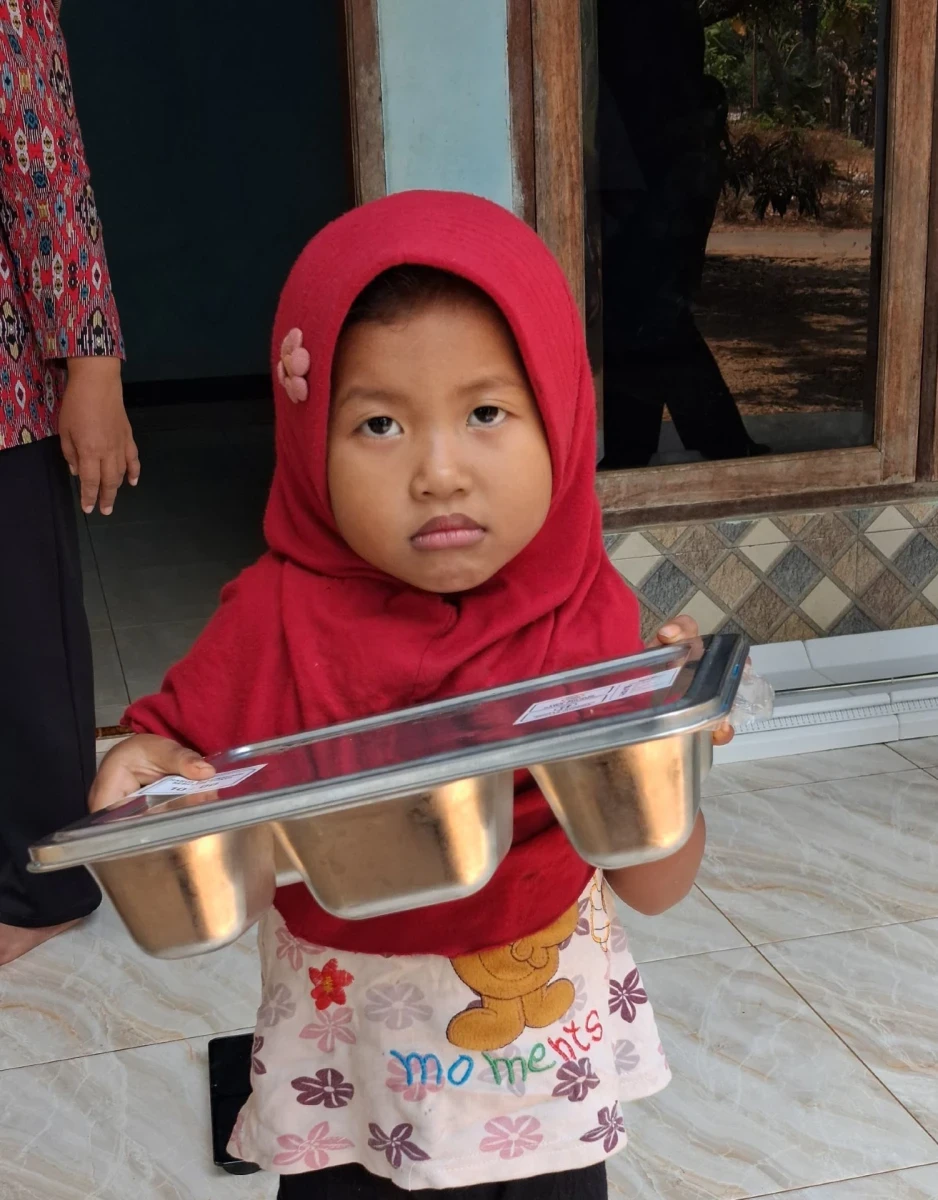 Pembagian Makanan Bergizi Gratis bagi Bumil, Busui, dan Balita