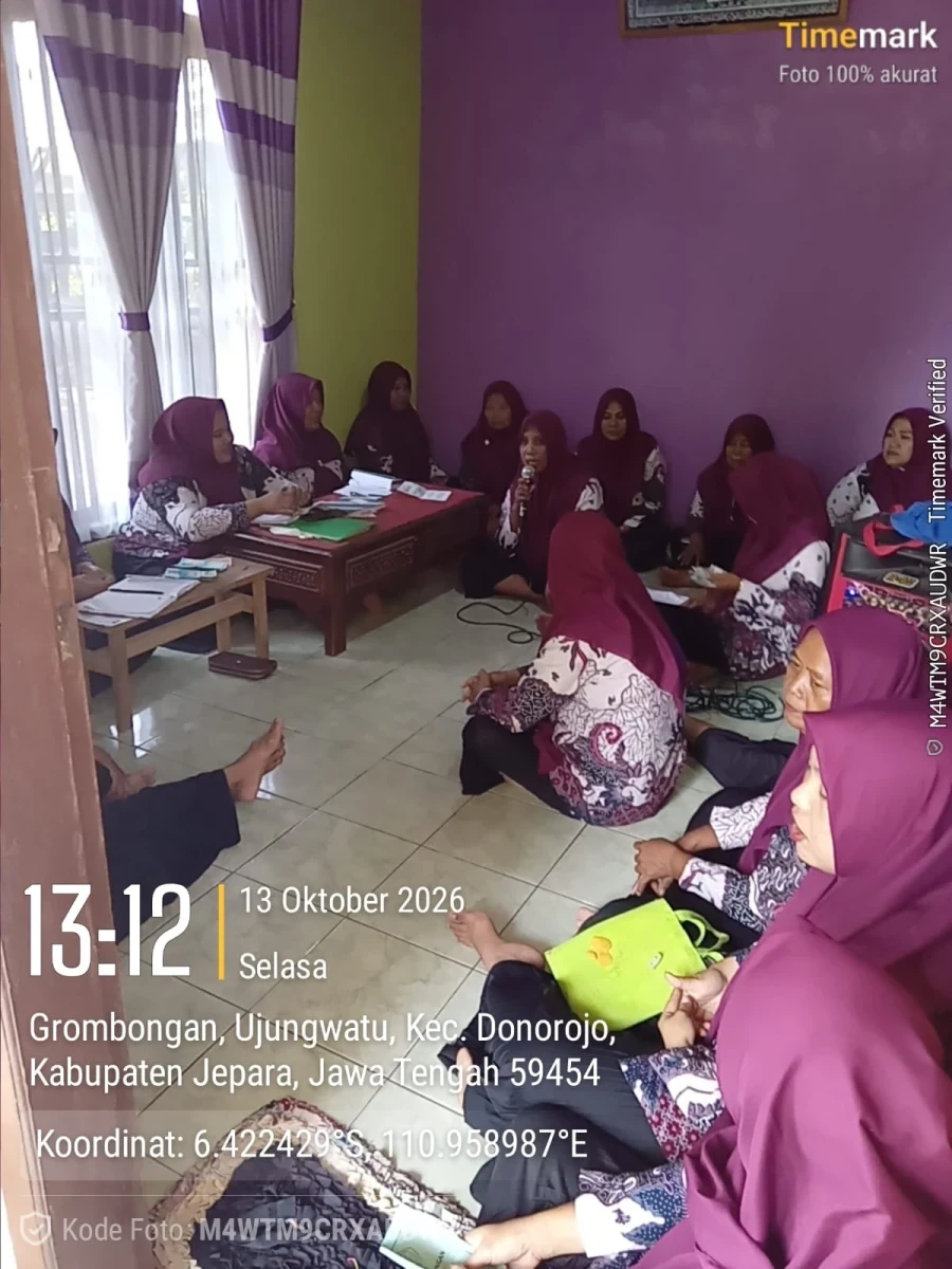 SOSIALISASI PSN DI KELOMPOK PKK RT 03 RW 03 GROBOGAN
