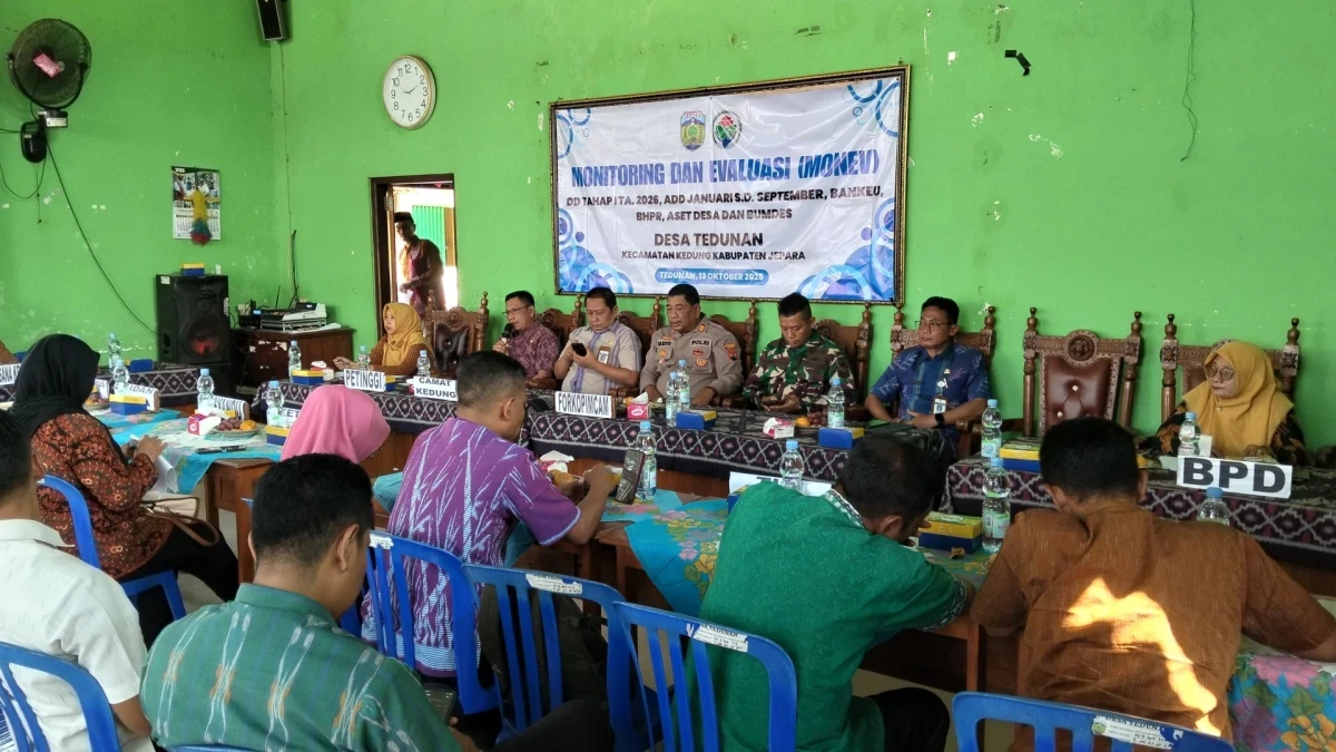 Monitoring dan Evaluasi ( Monev ) Desa Tedunan