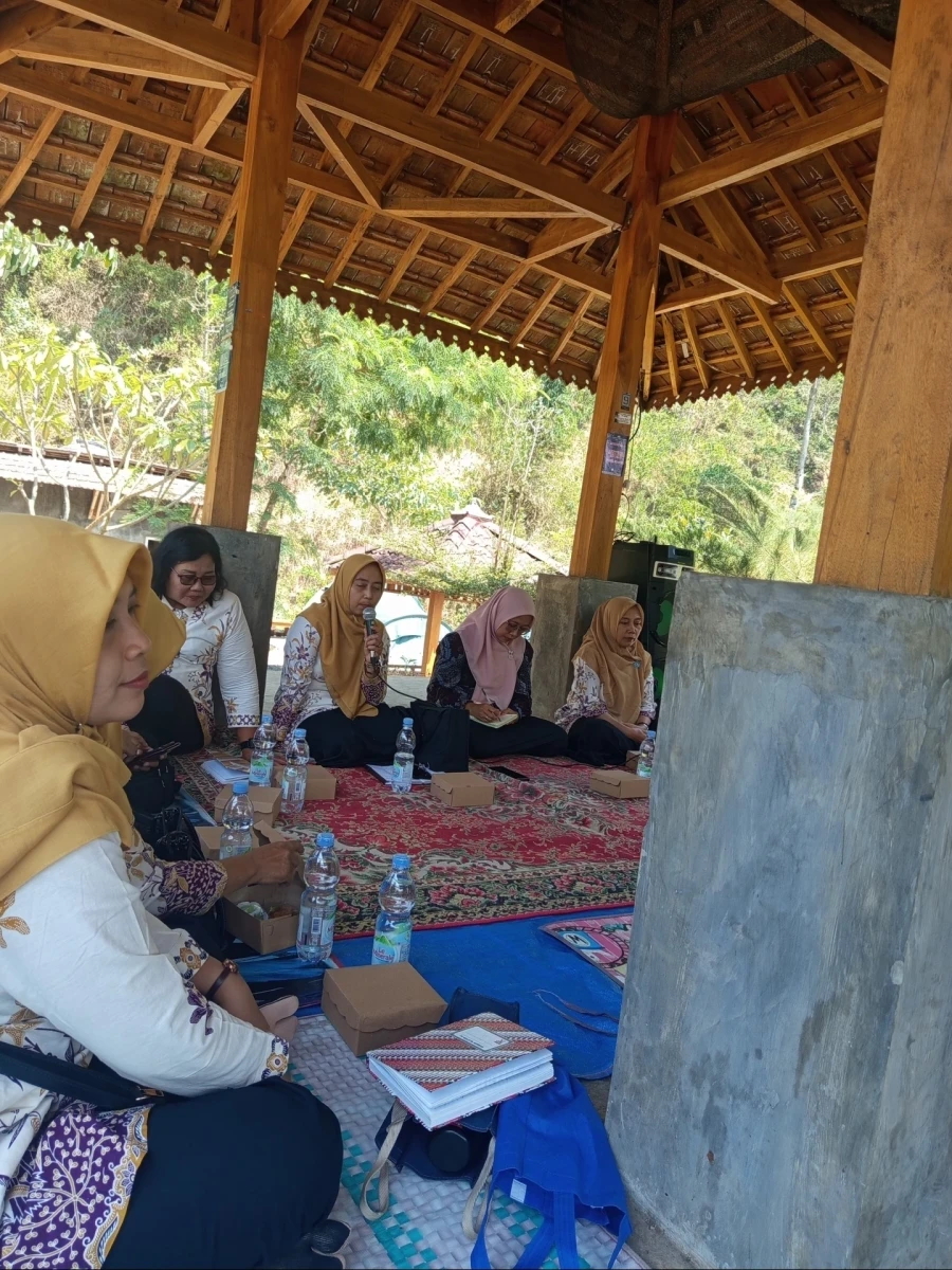 PEMBINAAN ADMINISTRASI PKK 