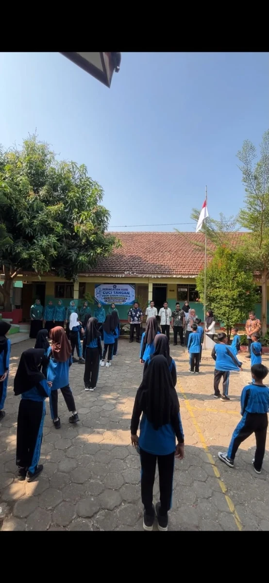 TP.PKK DESA BUMIHARJO PERINGATI HARI CUCI TANGAN PAKAI SABUN SEDUNIA 