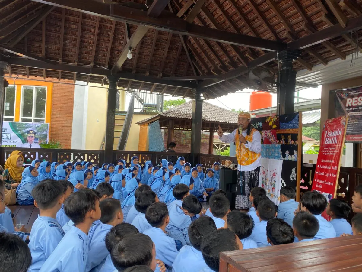Story Telling Sejarah Perang Obor