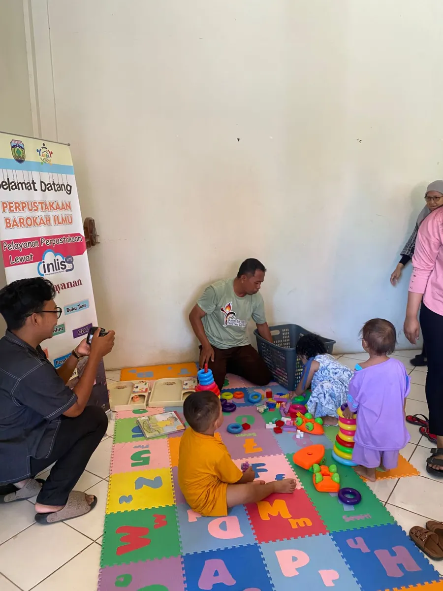 Posyandu Seru di Pojok Baca