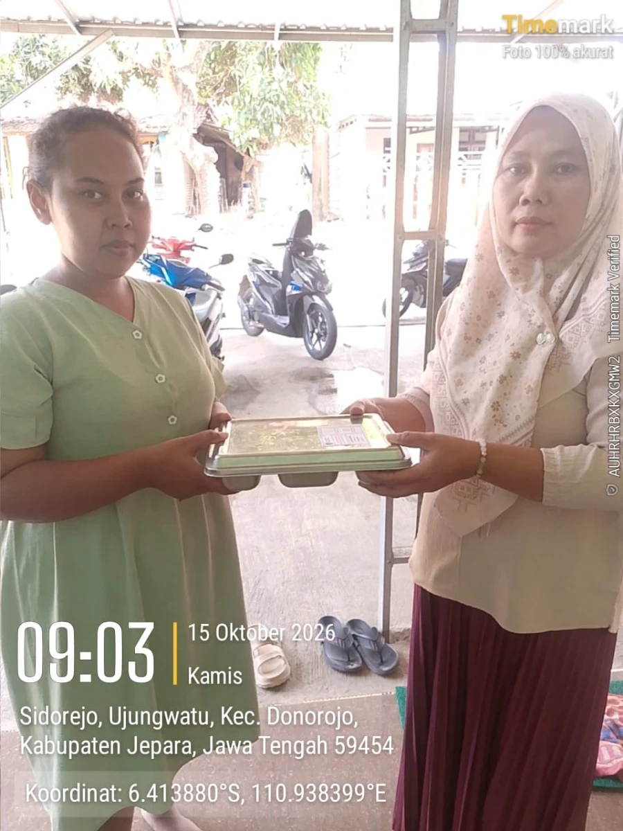 PENDISTRIBUSIAN MAKAN BERGIZI GRATIS (MBG) DI RW 02 POS 02 SIDOREJO