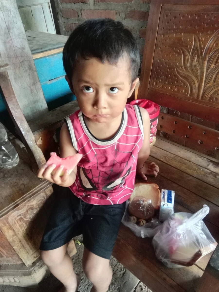 Mbg desa Langon post Melati 5 Pembagian mbg dengan sasaran bumil, busui , balita non PAUD