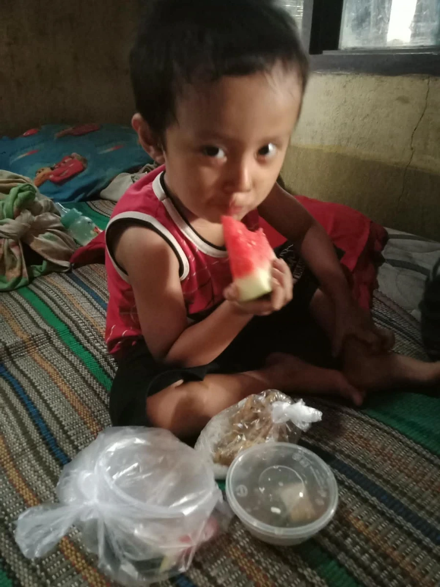 Mbg desa Langon post Melati 5 Pembagian mbg dengan sasaran bumil, busui , balita non PAUD