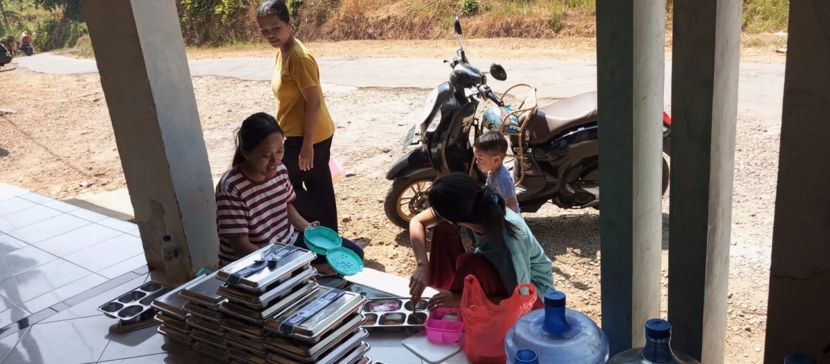 MAKANAN BERGIZI GRATIS