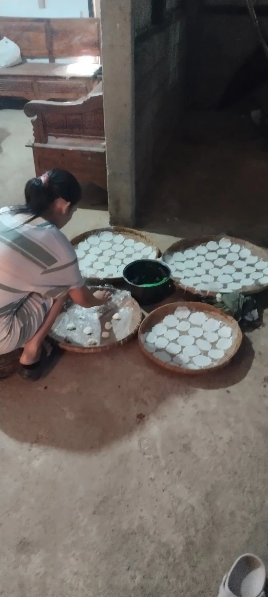 Proses Pembuatan Krupuk Nasi warga RT 04 RW 05
