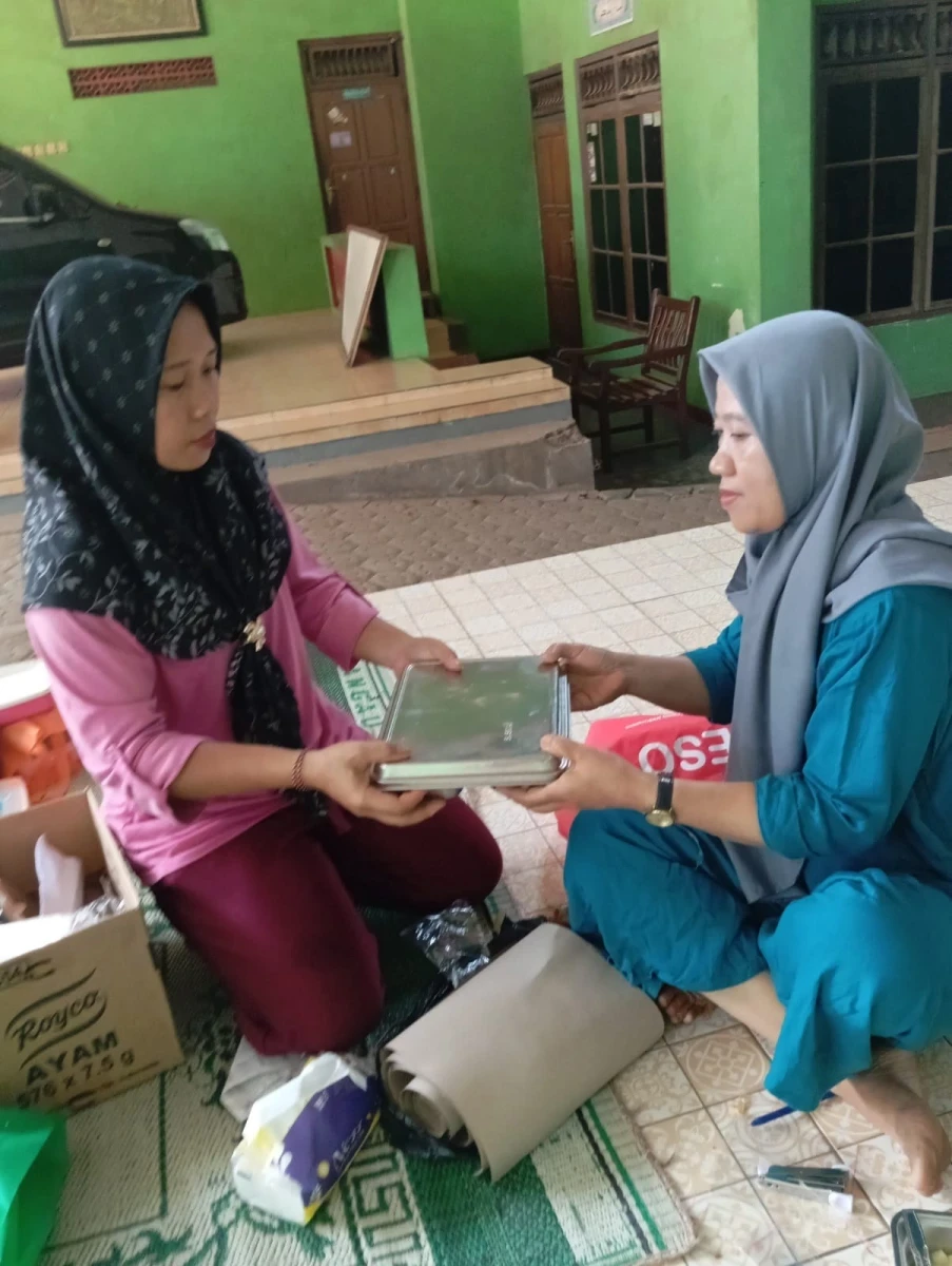 Pembagian MBG di Posyandu Kasih Ibu 5 Desa Senenan