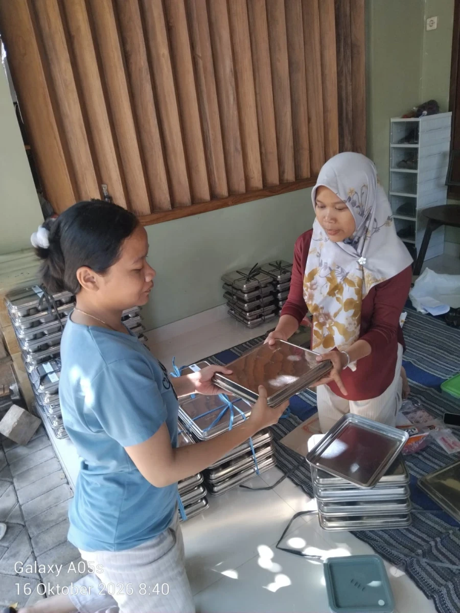 Pembagian MBG di Posyandu Kasih Ibu 2 Desa Senenan