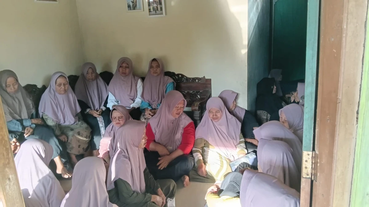 Pertemuan Rutin PKK RT 01 RW 01. 