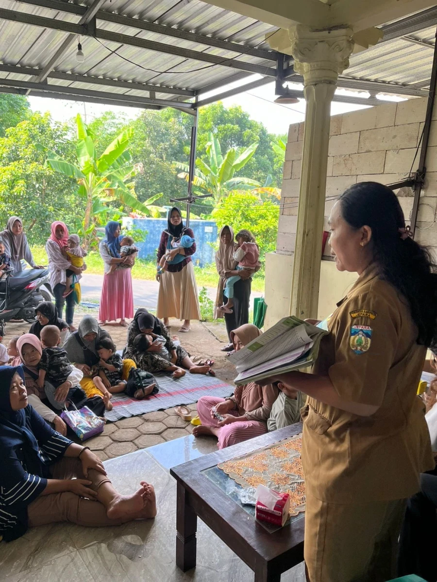 Sosialisasi dari Bu bidan 