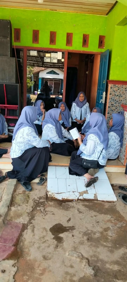 Kegiatan Rutin PKK RT 02 RW 06