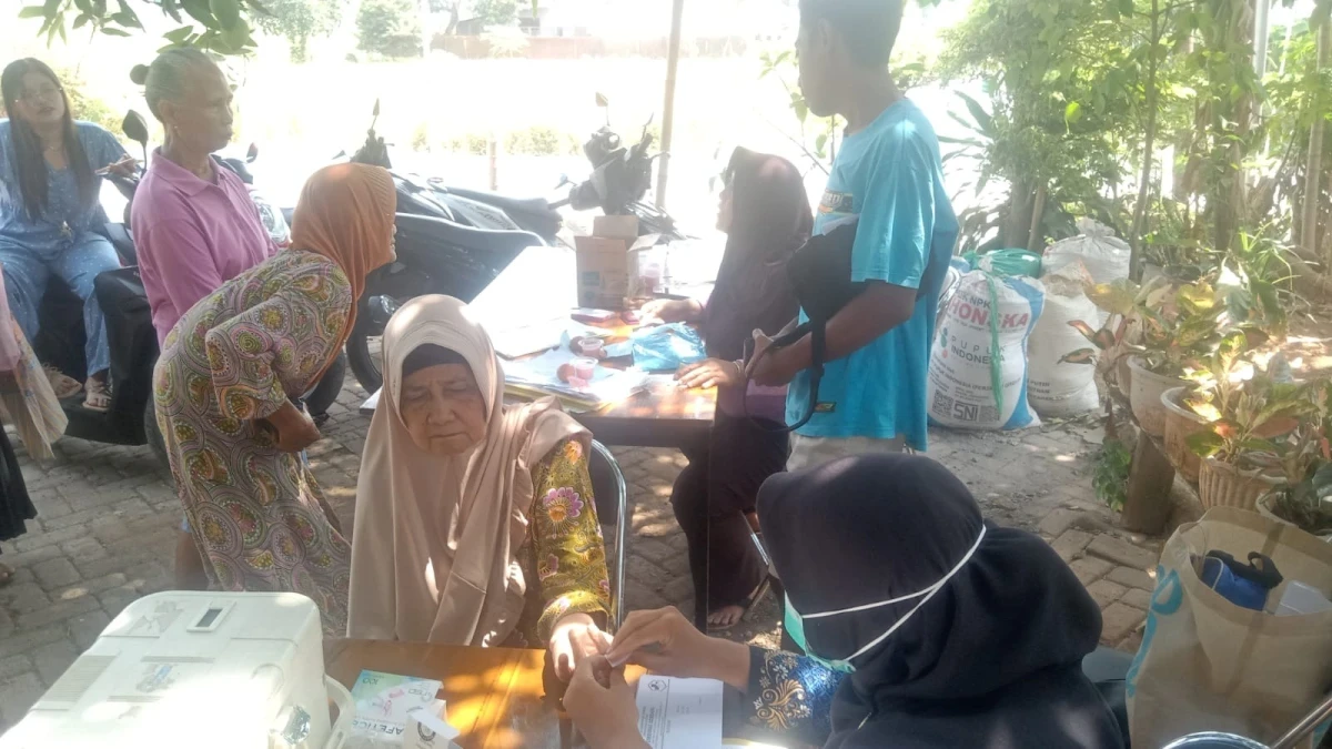 Kegiatan Posyandu ILP Setyo Budi RW 06