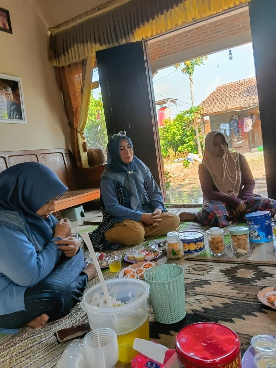 Pertemuan rutin PKK RT 03 RW 01