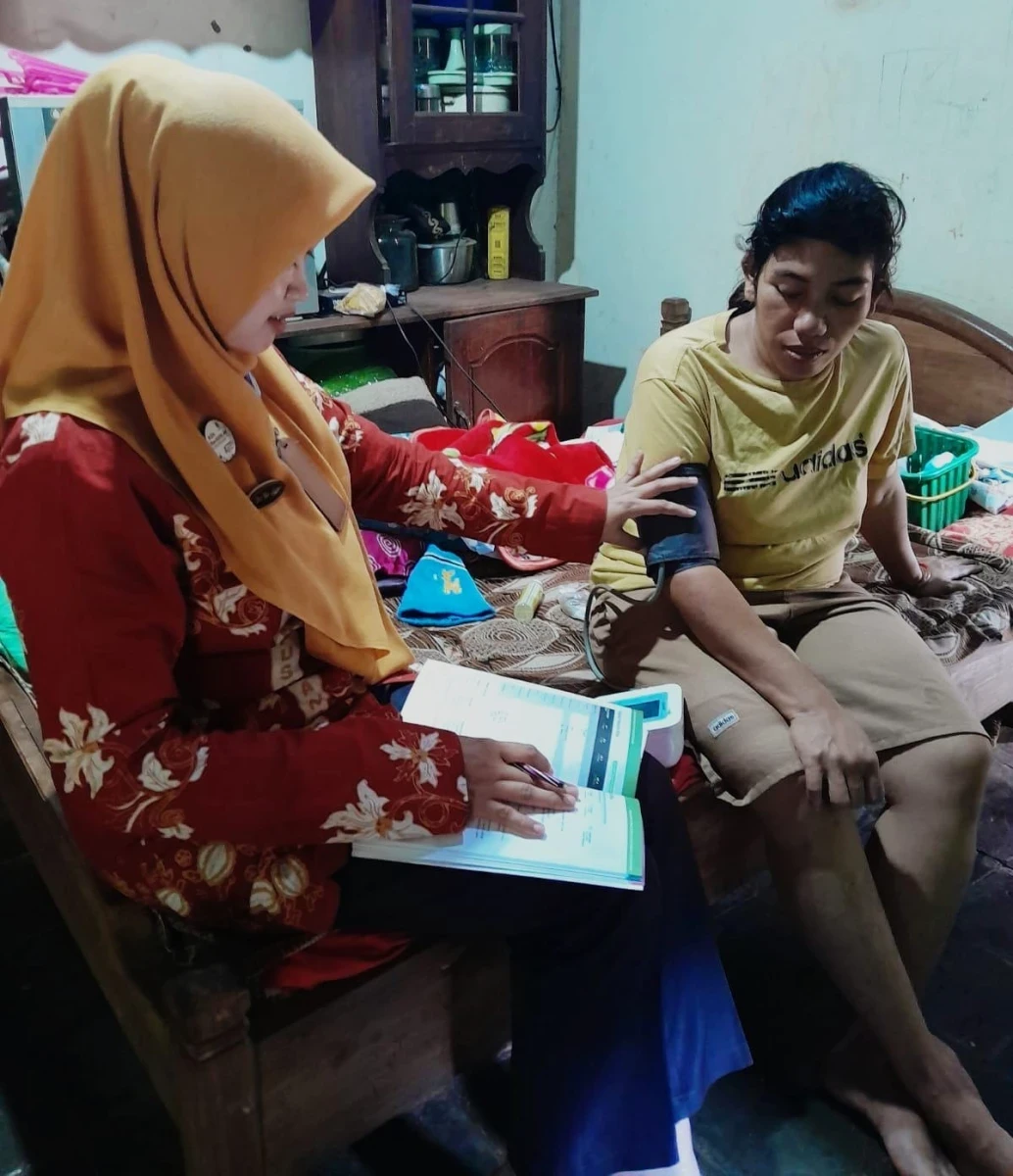 Kunjungan rumah ibu nifas