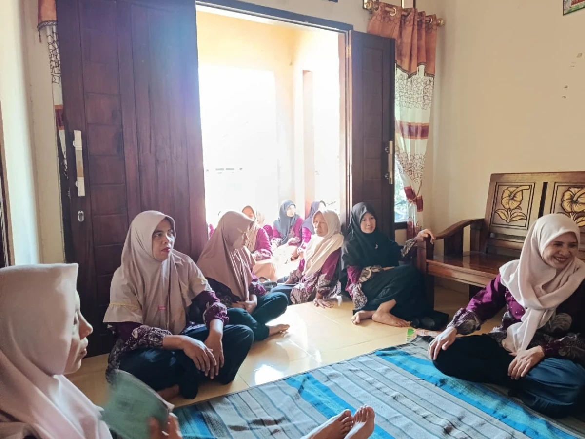 Pertemuan PKK Rutin RT 01 RW 03