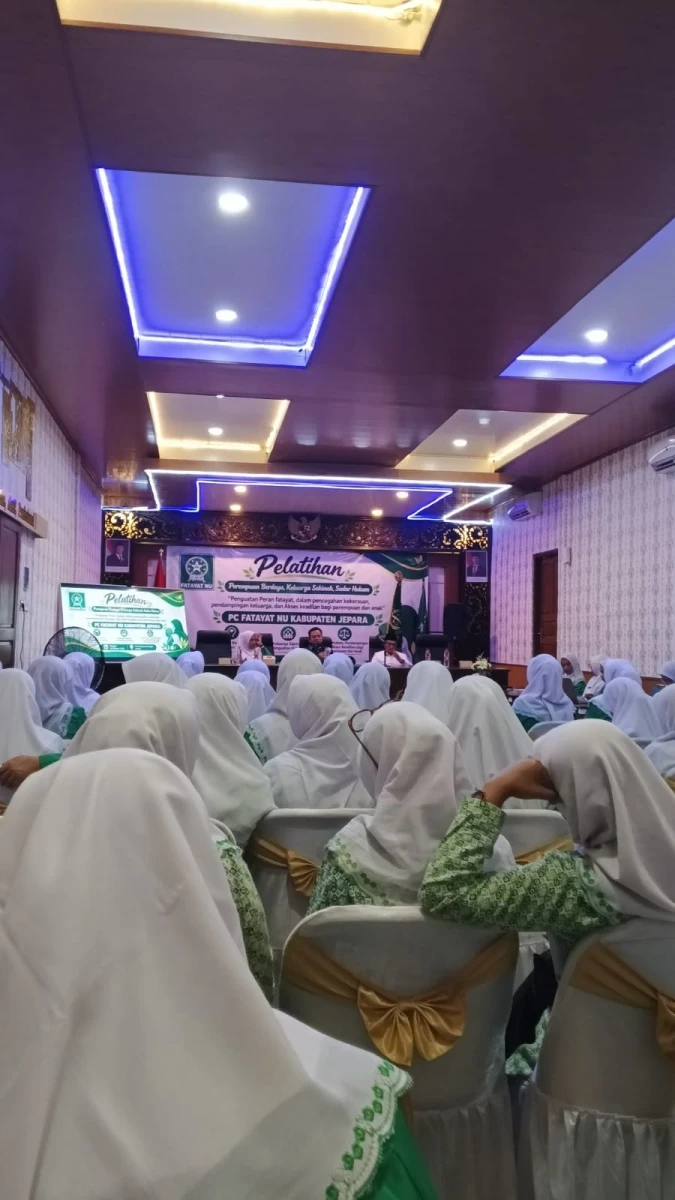 PELATIHAN PEREMPUAN BERDAYA SAKINAH "SADAR HUKUM"