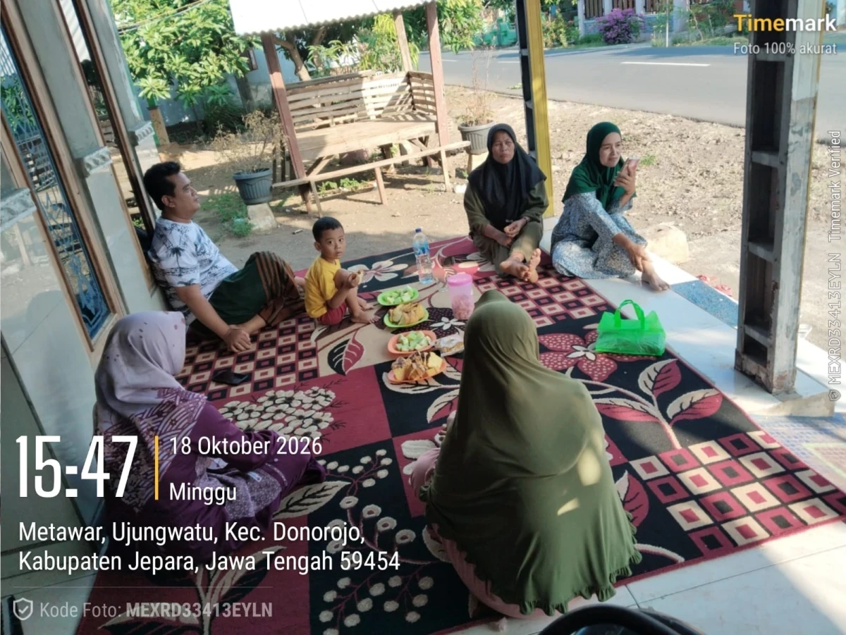 PERSIAPAN KELOMPOK RATU BANDENG AYU DALAM RANGKA FESTIVAL OLAHAN IKAN BANDENG