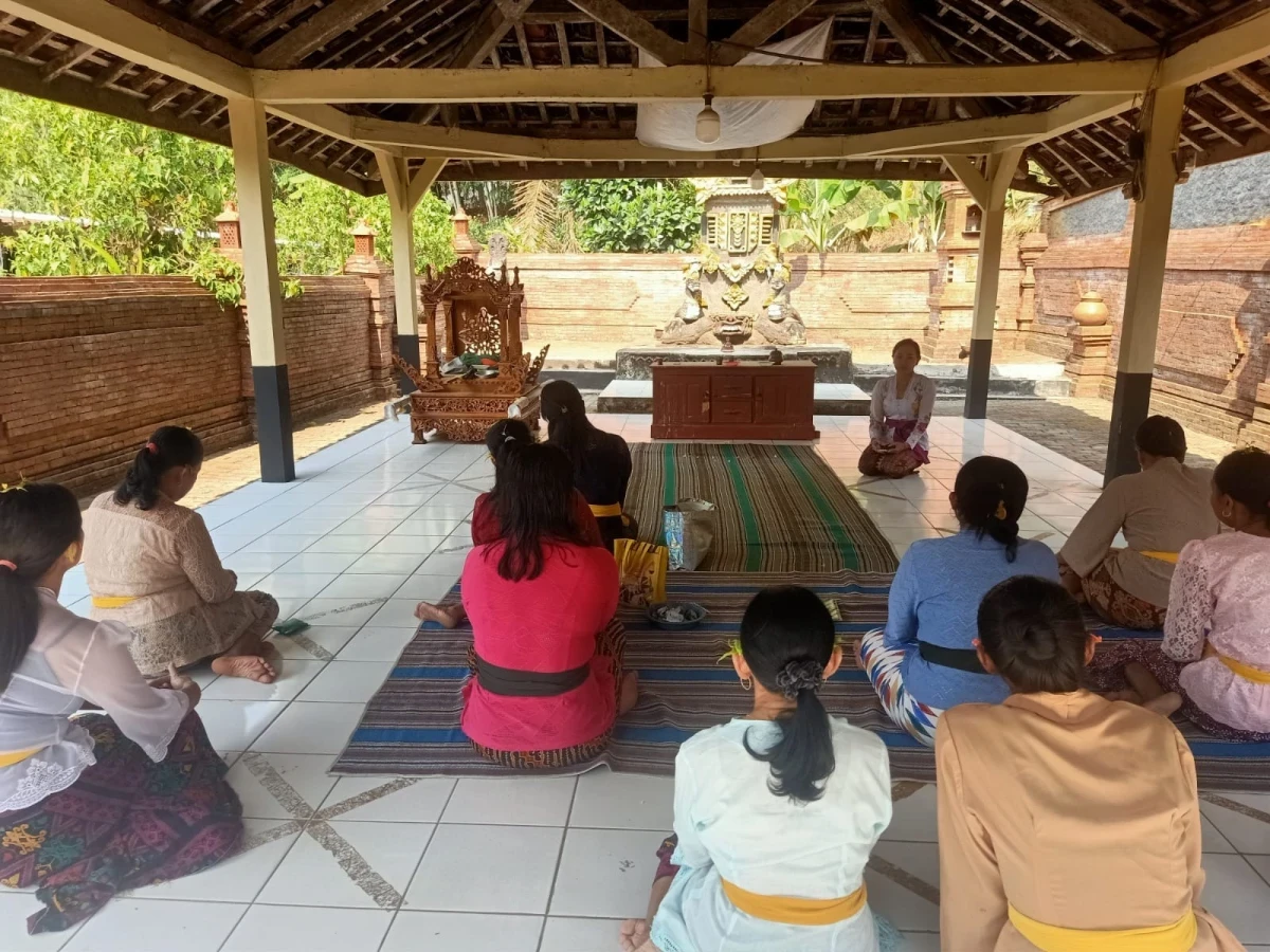 PERTEMUAN RUTIN WHDI