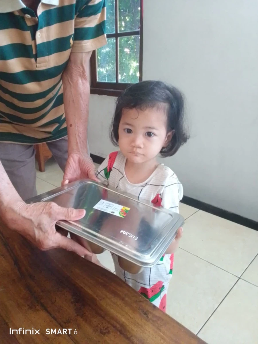 Pendistribusian Menu MBG Balita dan Busui Pos Nusa Indah 7 Tahunan Tahunan.
