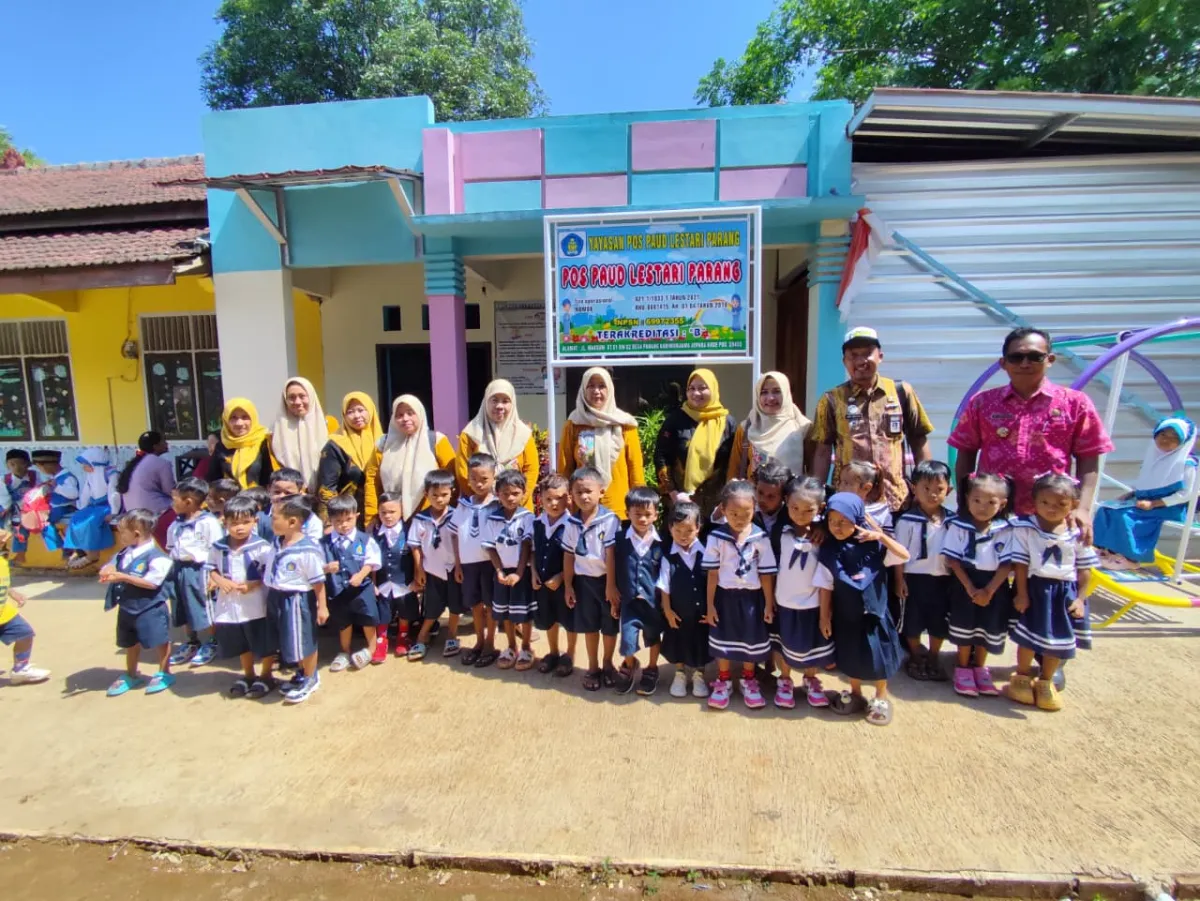 Monitoring dan Pemberian Bantuan APE Pos PAUD Lestari Desa Parang
