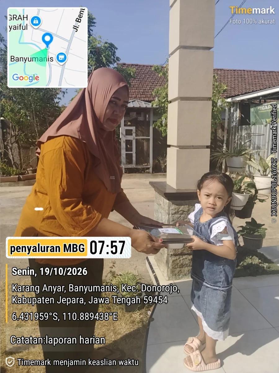 KEGIATAN PENDISTRIBUSIAN MBG DAN PMT Pos Mawar Merah 4, Dukuh Karanganyar, Desa Banyumanis