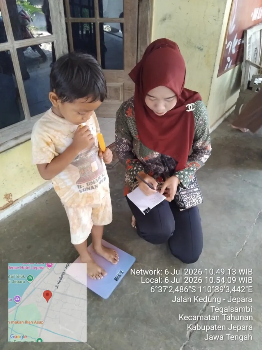 Kunjungan Kader Posyandu dalam Pemantauan Tumbuh Kembang Balita di Desa Tegalsambi RT 11 RW 02