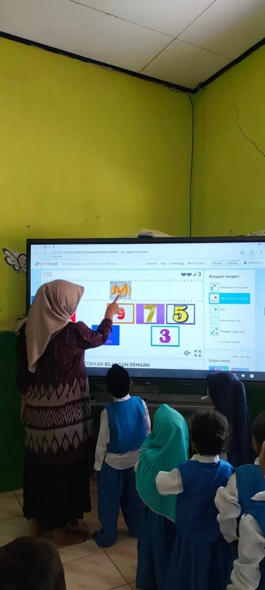 BERHITUNG MELALUI IFP DI TK TA II UJUNGWATU
