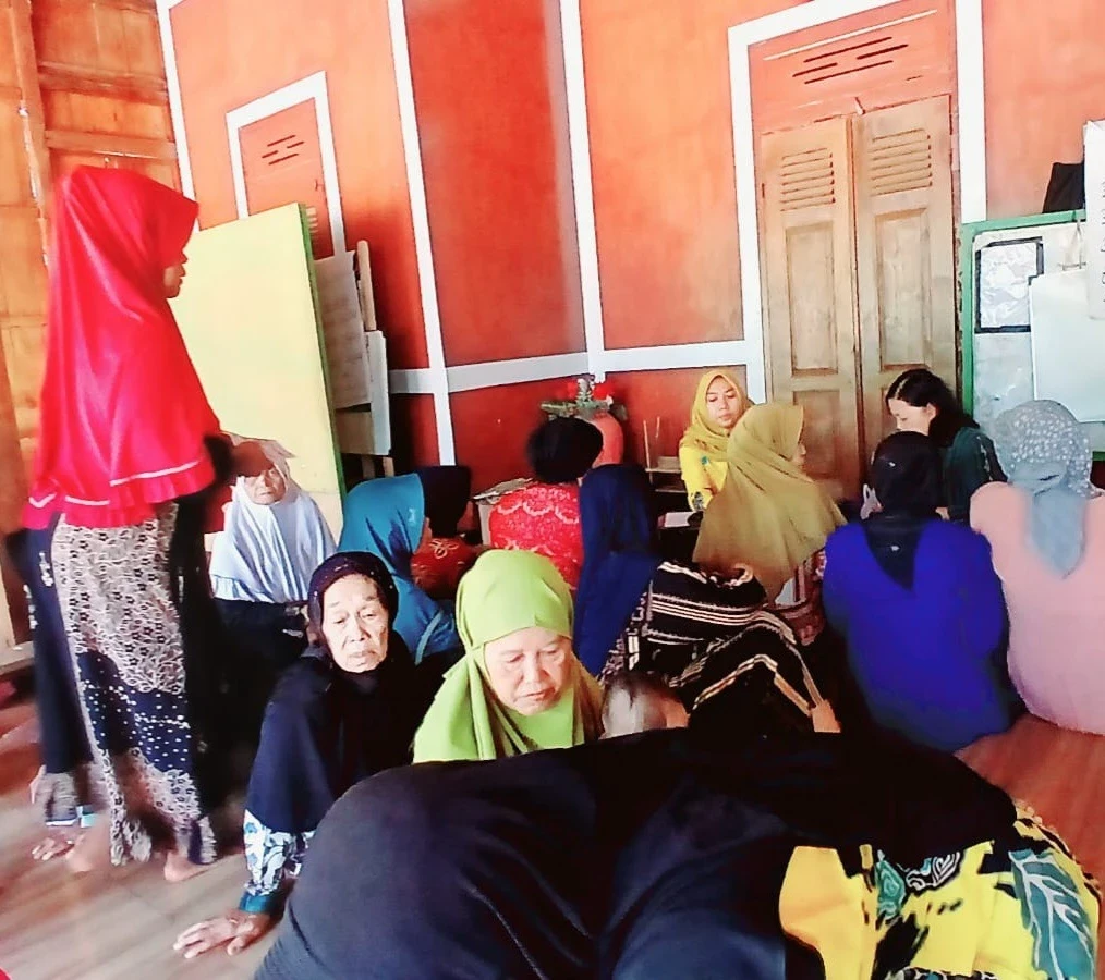 Posyandu Harapan 8 RW 02 Karanggondang Gelar Layanan Kesehatan Terpadu untuk Balita dan Lansia