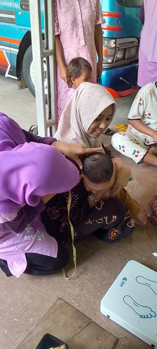 TP.PKK DESA DAMPINGI DI POSYANDU 05 DUKUH SIDOREJO
