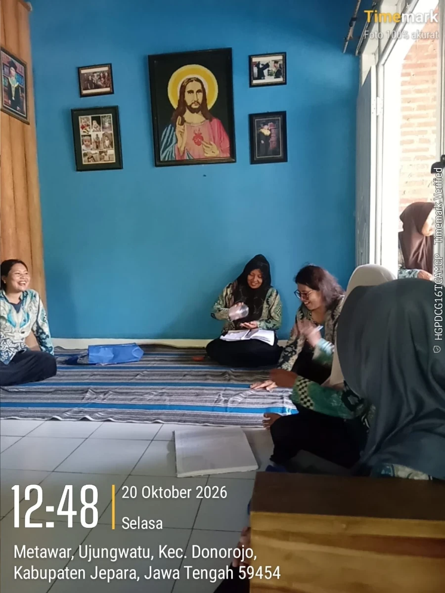 PERTEMUAN RUTIN PKK RT 02 RW 01 METAWAR 