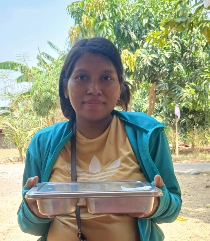 Penyaluran MBG Bumil Posyandu Harapan 4 : Nutrisi Lengkap untuk Kehamilan Sehat