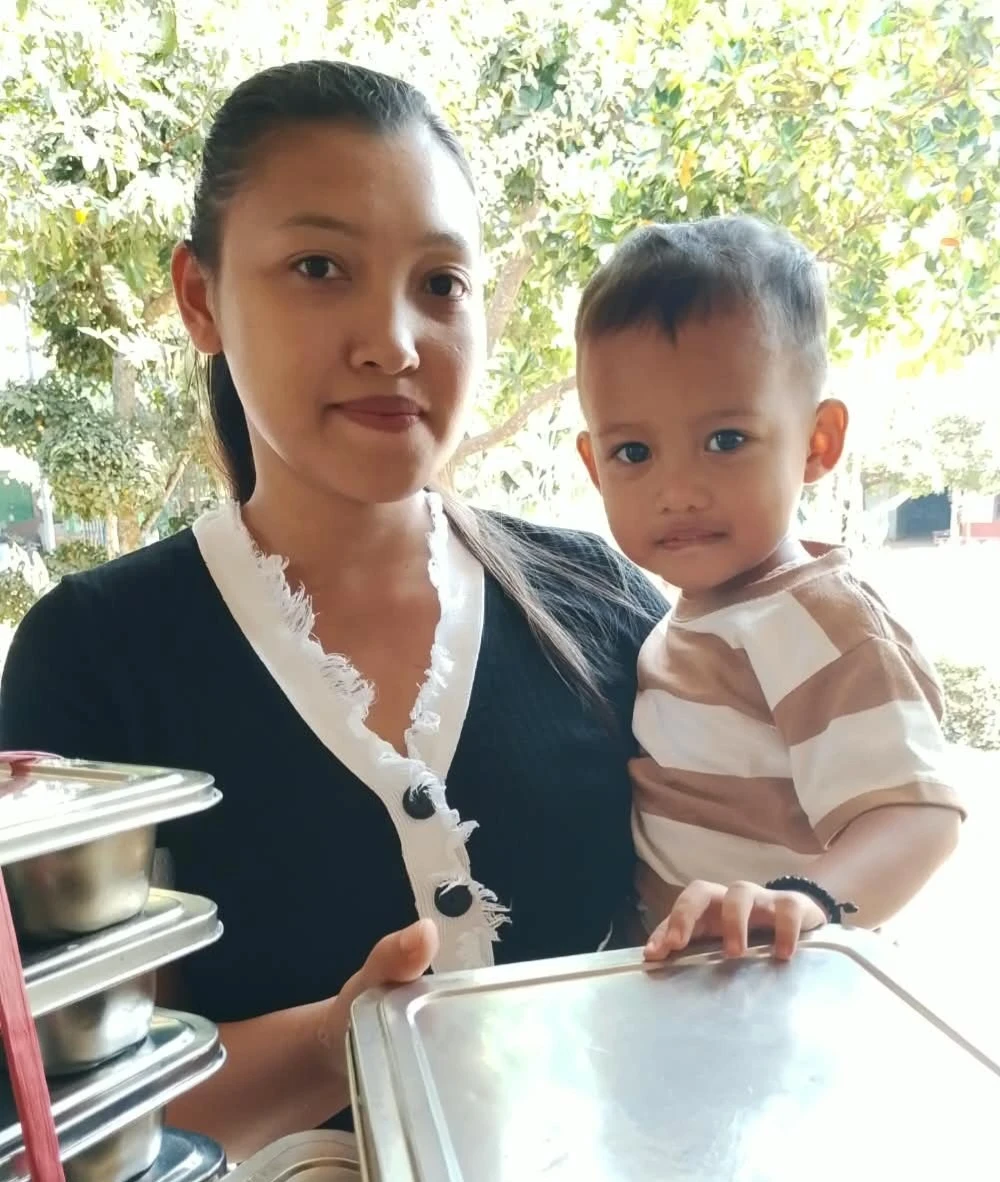 Menu Sehat Balita Lahap: MBG Posyandu Harapan 3 RW 08"
