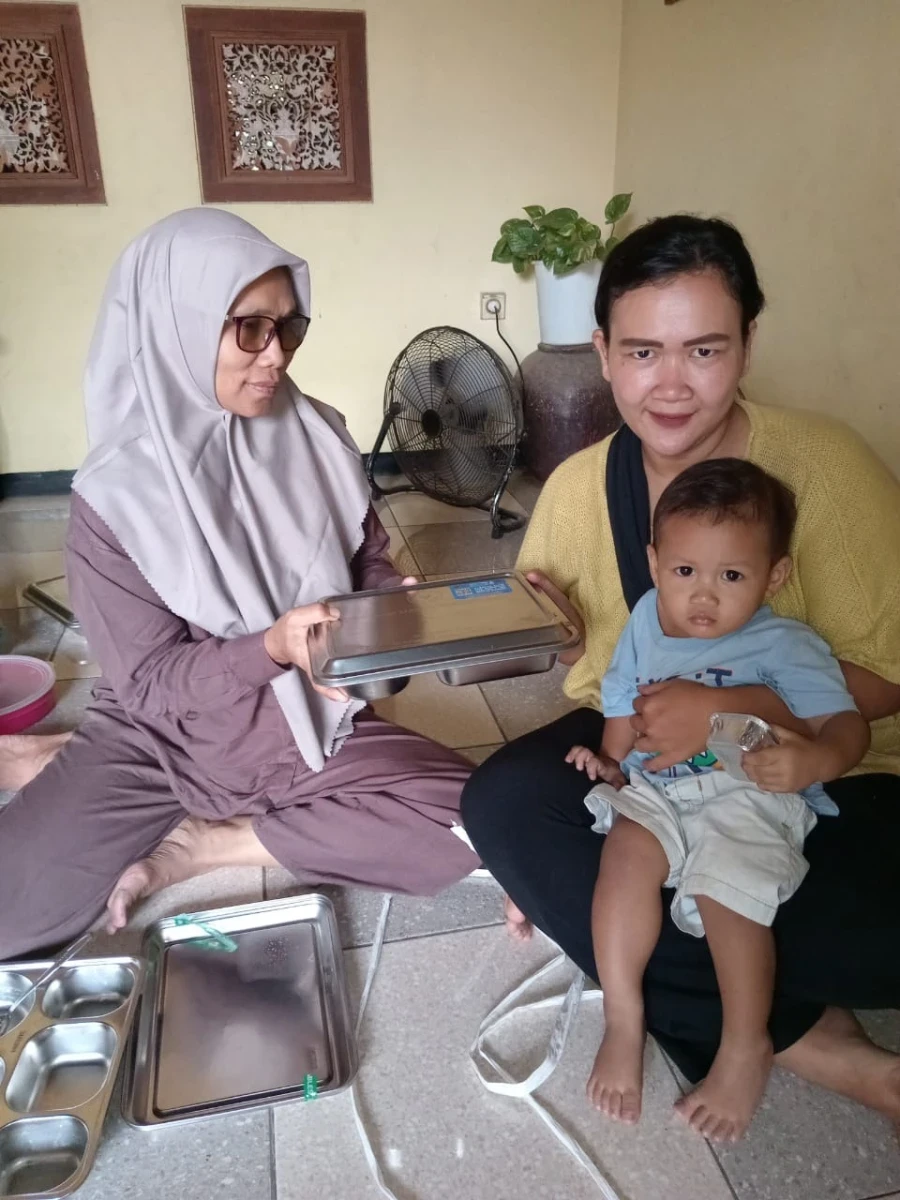 Pendistribusian MBG Bumil,Busui ,Balita Posyandu Nusa Indah 3 Tahunan
