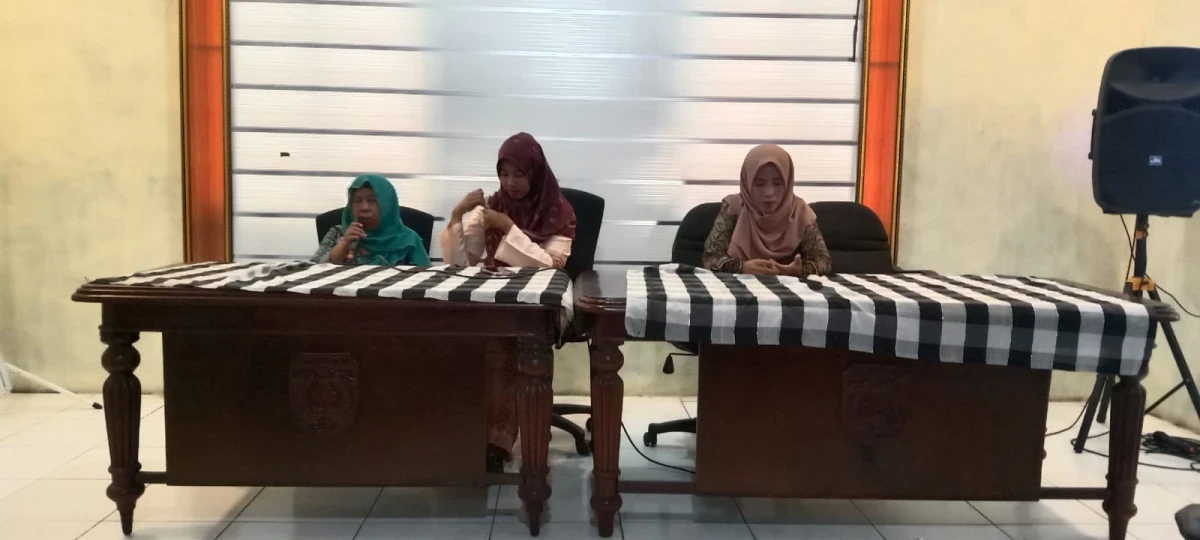Rapat koordinasi TP.PKK Desa dengan PKK RW