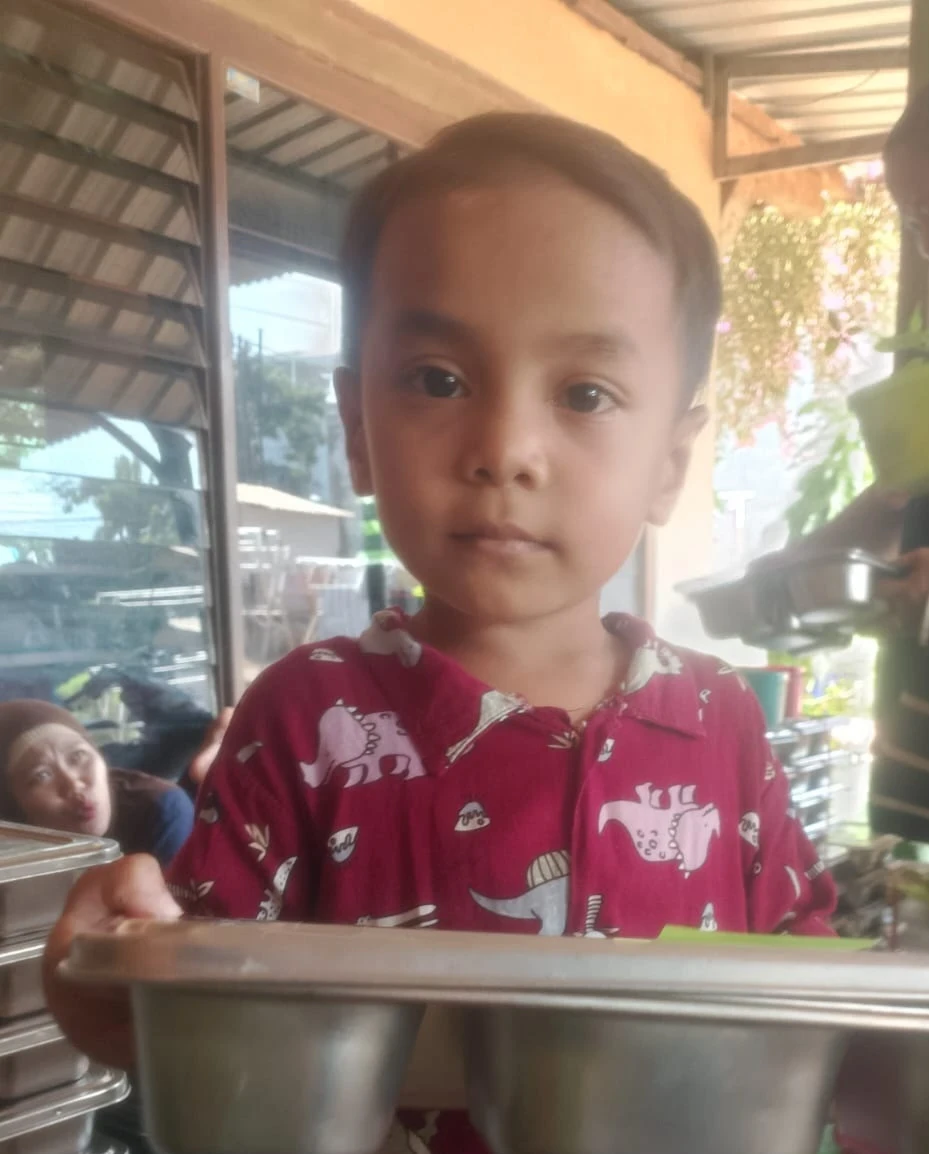 Menu Makan Bergizi Gratis (MBG) Balita: Paket Daging Sapi & Sayur Lezat Posyandu Harapan 6 RW 07 Karanggondang