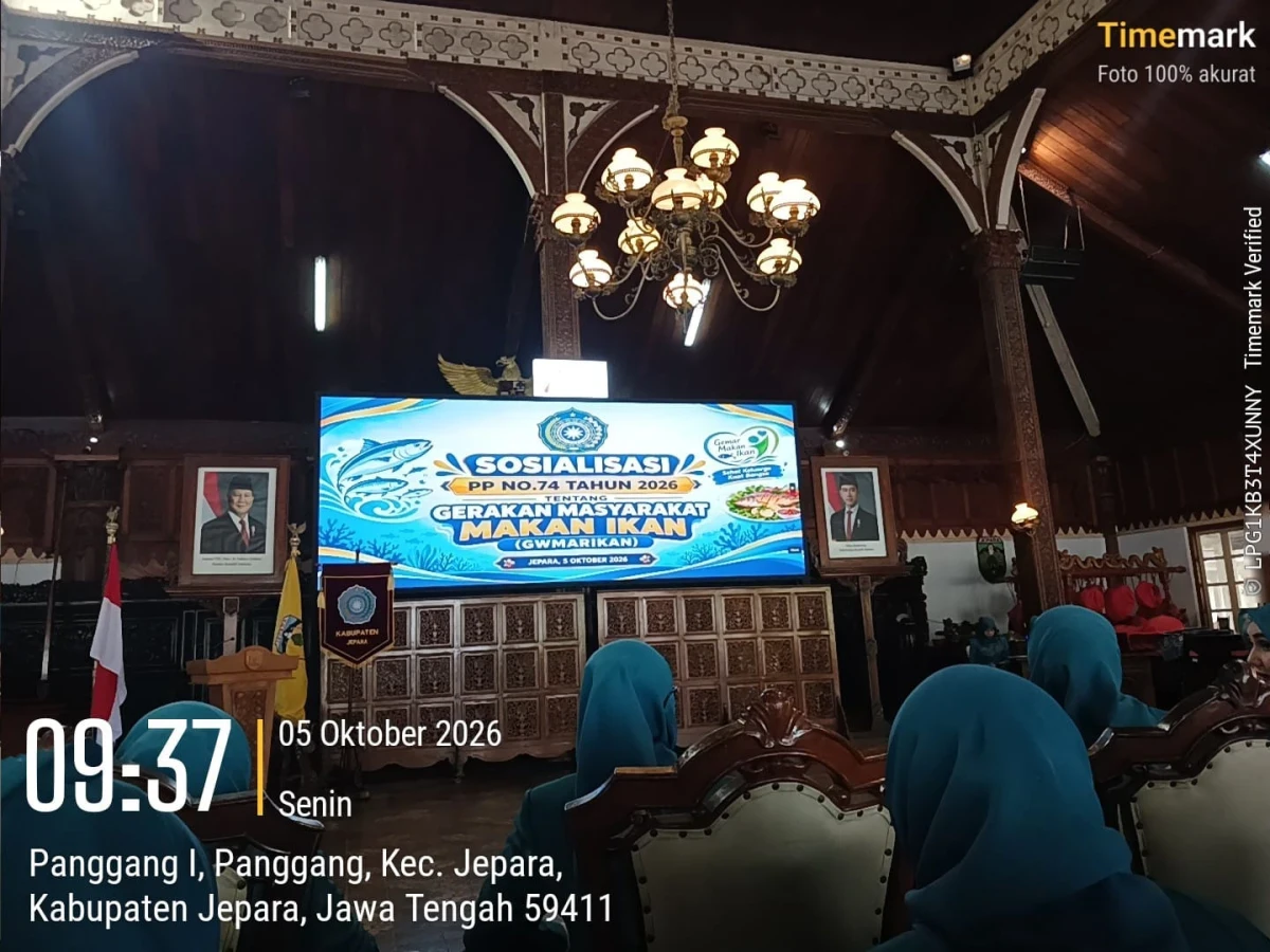 Ketua TP PKK Kecamatan Pakis Aji Hadiri Rakor dan Penandatanganan PKS di Pendopo RA Kartini