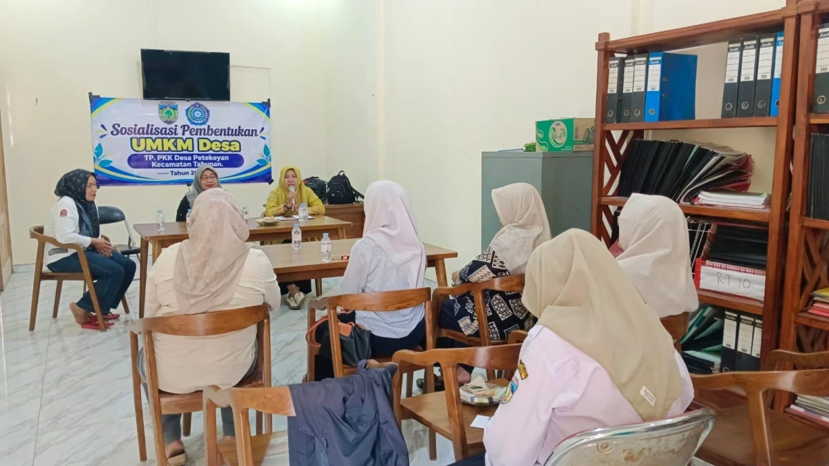 TP PKK DESA PETEKEYAN BENTUK KEPENGURUSAN UMKM TINGKAT DESA, DORONG PEMBERDAYAAN EKONOMI MASYARAKAT