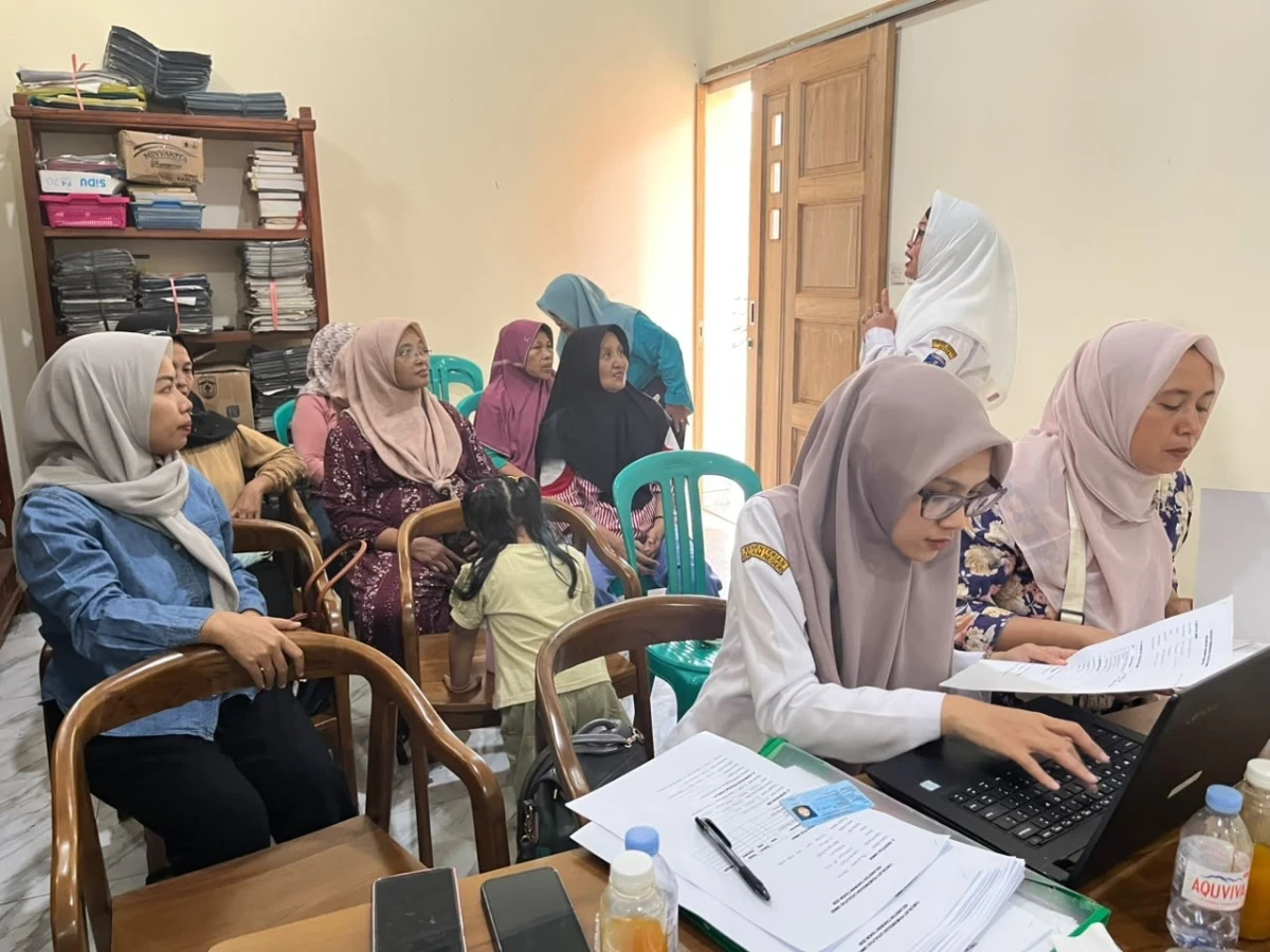 UMKM DESA PETEKEYAN GELAR PEMBUATAN NIB MASSAL, DIDAMPINGI UMKM KECAMATAN TAHUNAN
