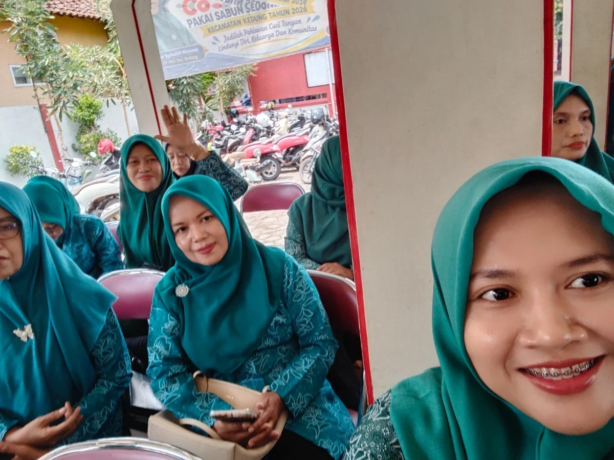 Rakor pkk dan dapat kecamatan kedung. 