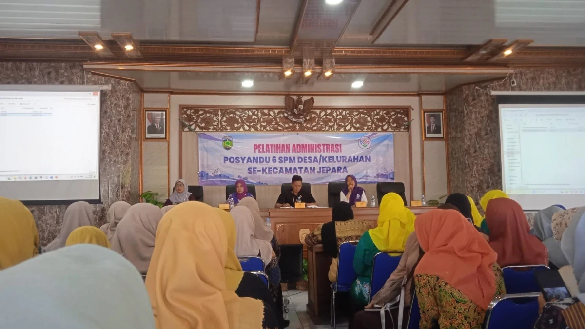 Pelatihan administrasi posyandu 6 spm