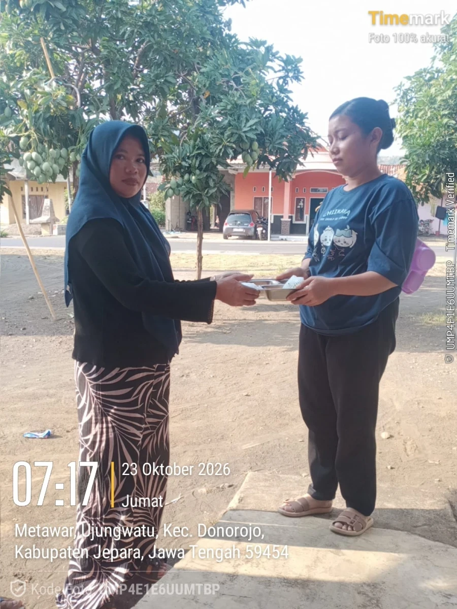 PENDISTRIBUSIAN MBG DI POS 04 RW 01 METAWAR