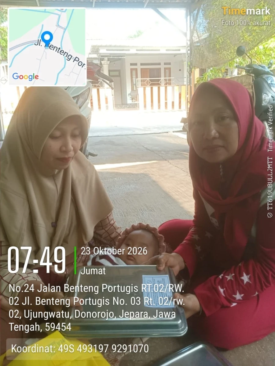 PENDISTRIBUSIAN MAKAN BERGIZI GRATIS DI RW 02 POS 05 SIDOREJO