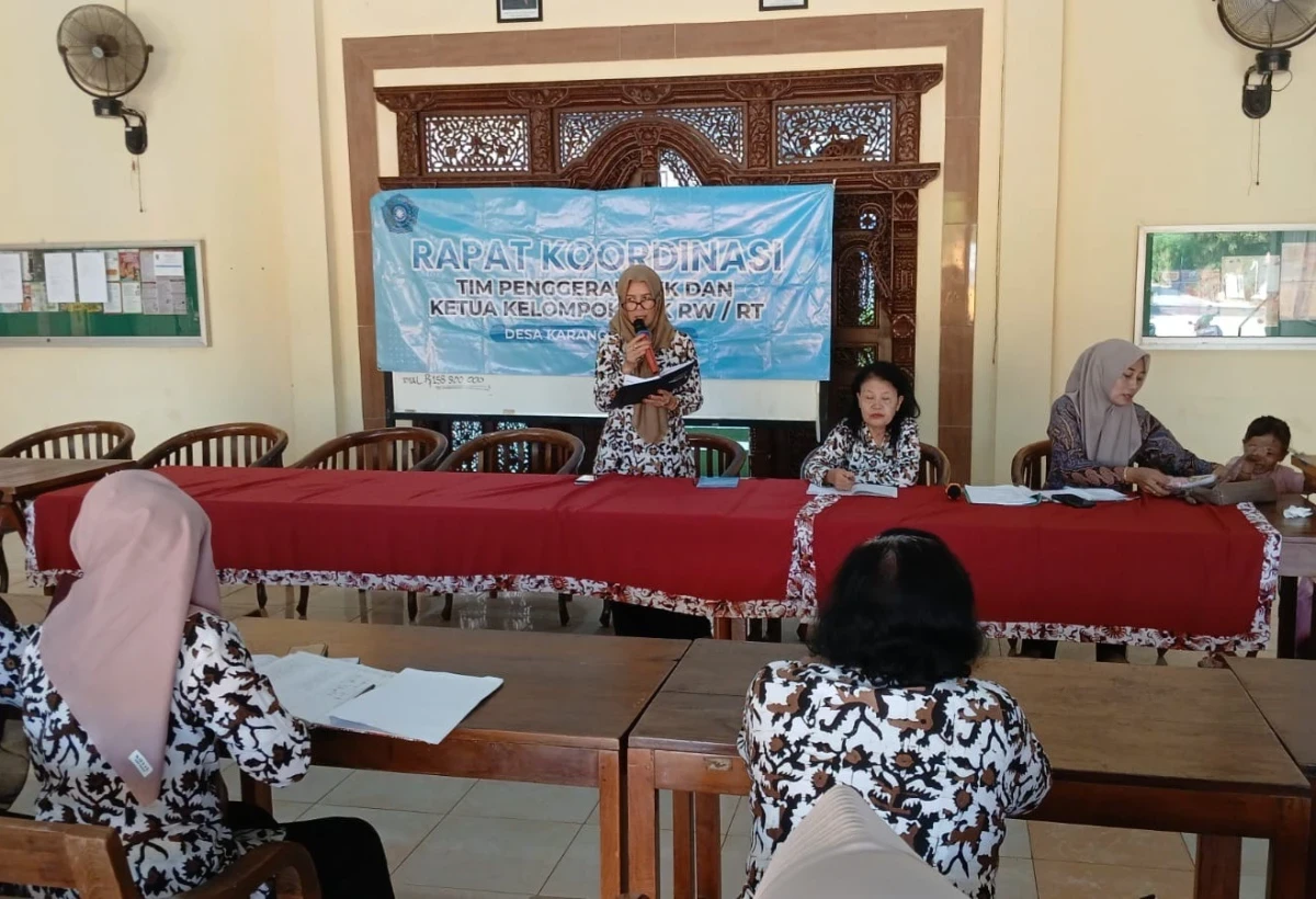 Rapat Koordinasi TP PKK Desa Karanggondang: Sinergi Program, Edukasi Kesehatan, dan Penguatan Ekonomi Warga