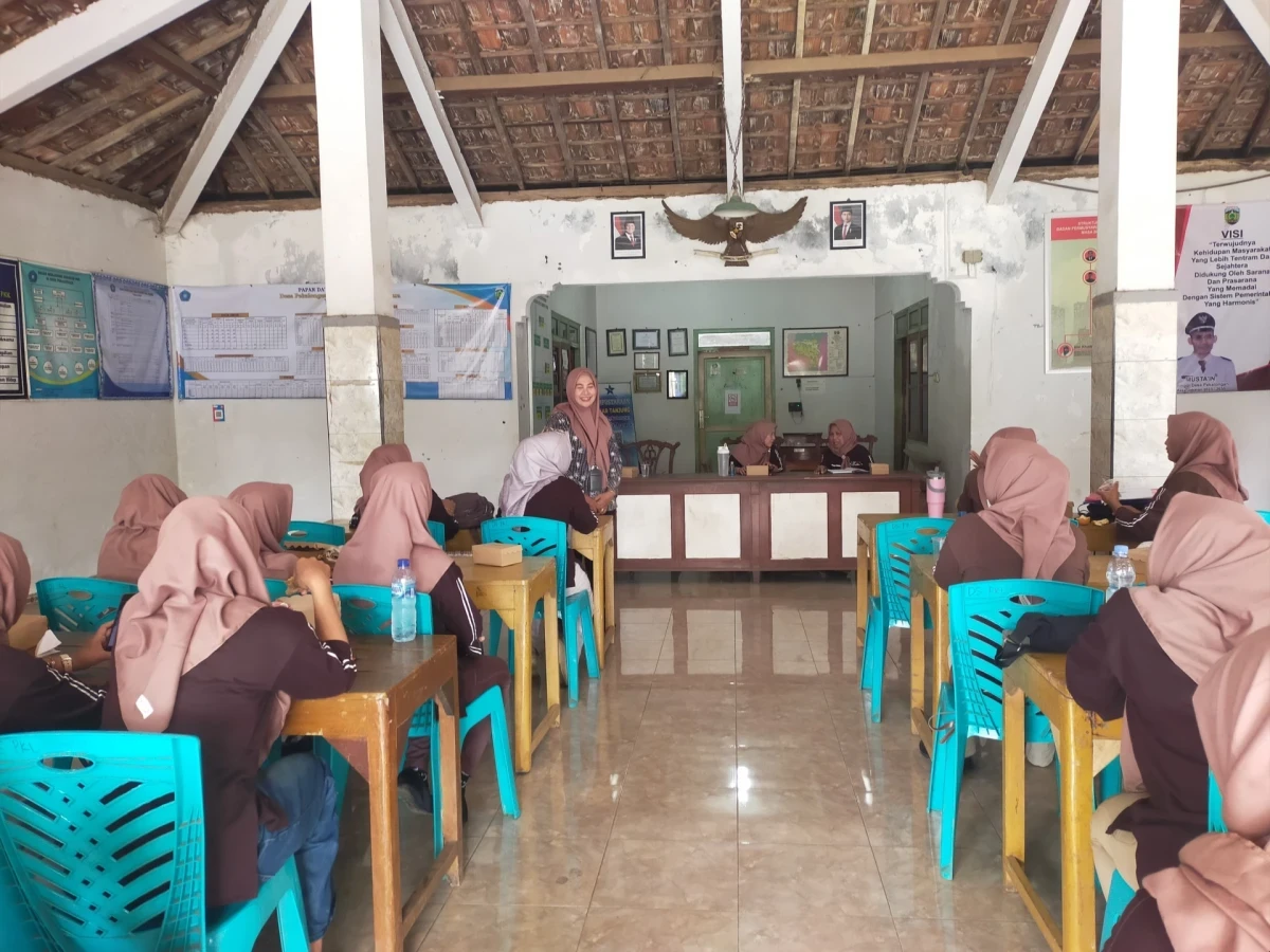 Pertemuan rutin kader